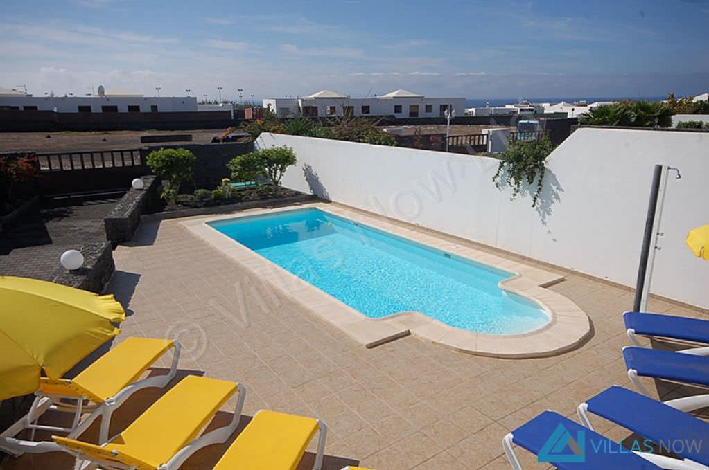 6 Bedroom Villa for sale in Playa Blanca Lanzarote Property for Sale